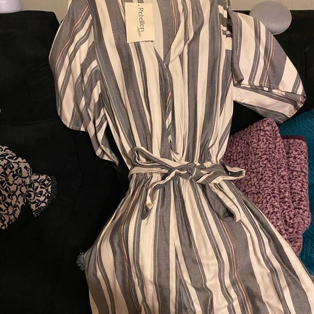 Short romper
